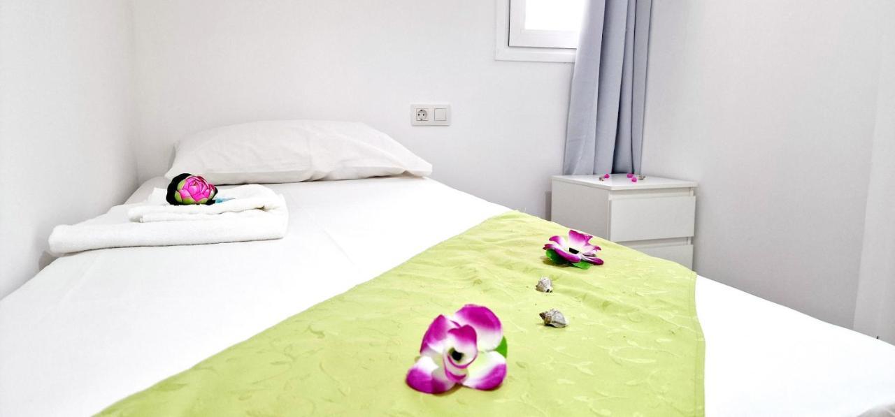 Apartamentos Playa San Juan & Wifi Free 吉亚德索拉 外观 照片