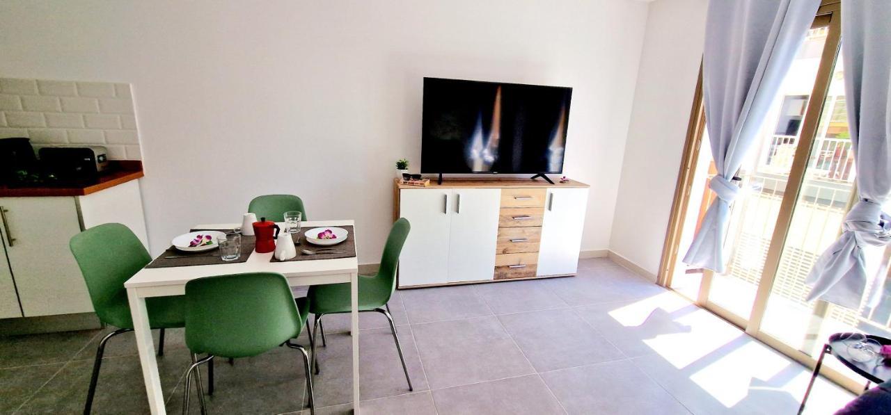 Apartamentos Playa San Juan & Wifi Free 吉亚德索拉 外观 照片