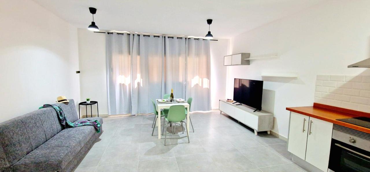 Apartamentos Playa San Juan & Wifi Free 吉亚德索拉 外观 照片