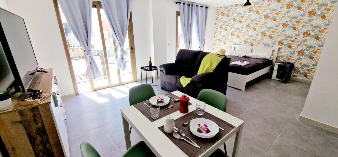 Apartamentos Playa San Juan & Wifi Free 吉亚德索拉 外观 照片