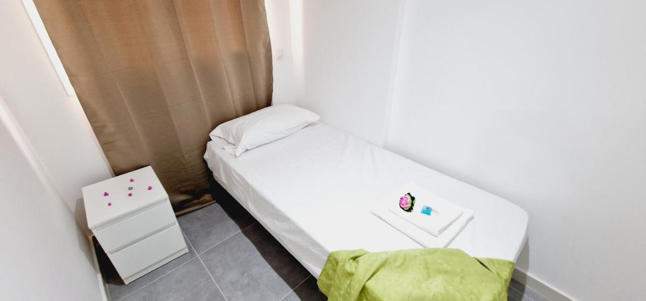 Apartamentos Playa San Juan & Wifi Free 吉亚德索拉 外观 照片